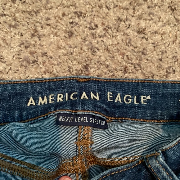 American Eagle Distressed High Rise Jegging - Picture 3 of 5
